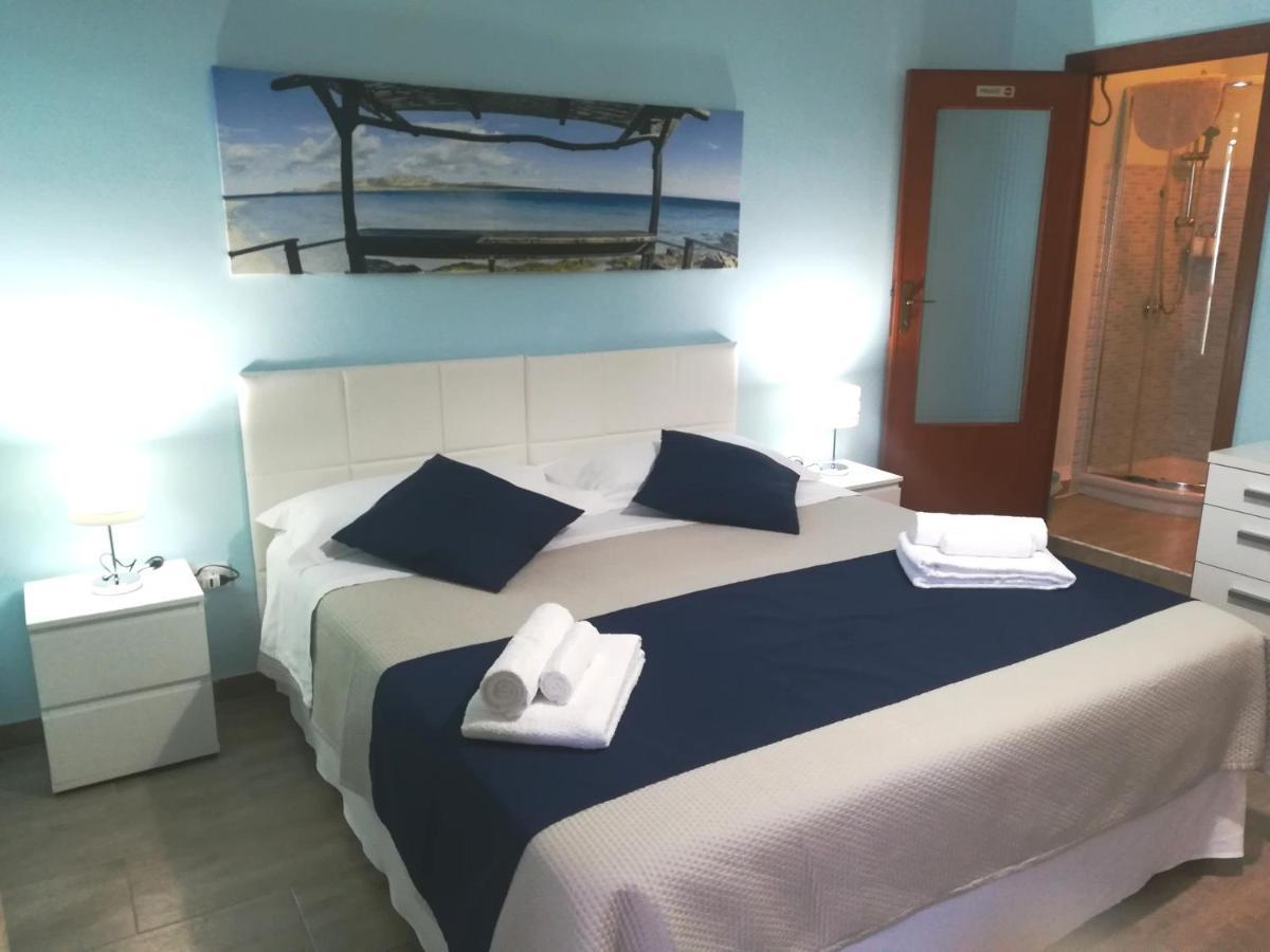 Passi Alterni Apartments Alghero Bagian luar foto