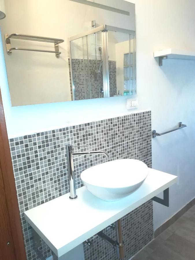 Passi Alterni Apartments Alghero Bagian luar foto